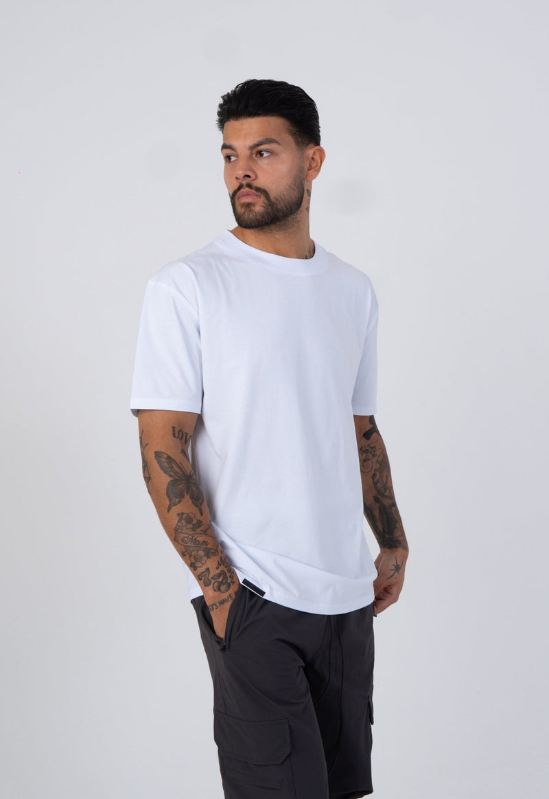 Essential Slim fit t-shirt - White - Sans Pareil Clothing